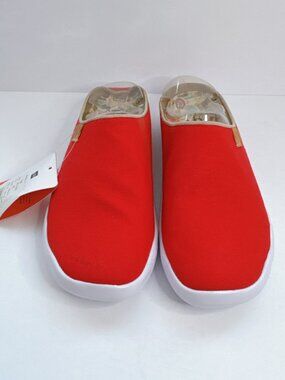 Men’s Size 7.5 UIN Toledo Red Canvas Travel Shoes Slipper Mule